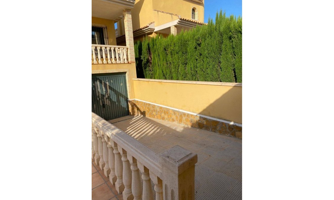 Segunda mano - Villa -
Orihuela Costa - Villamartín-las Filipinas
