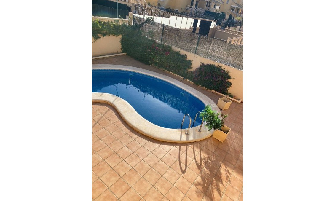 Segunda mano - Villa -
Orihuela Costa - Villamartín-las Filipinas