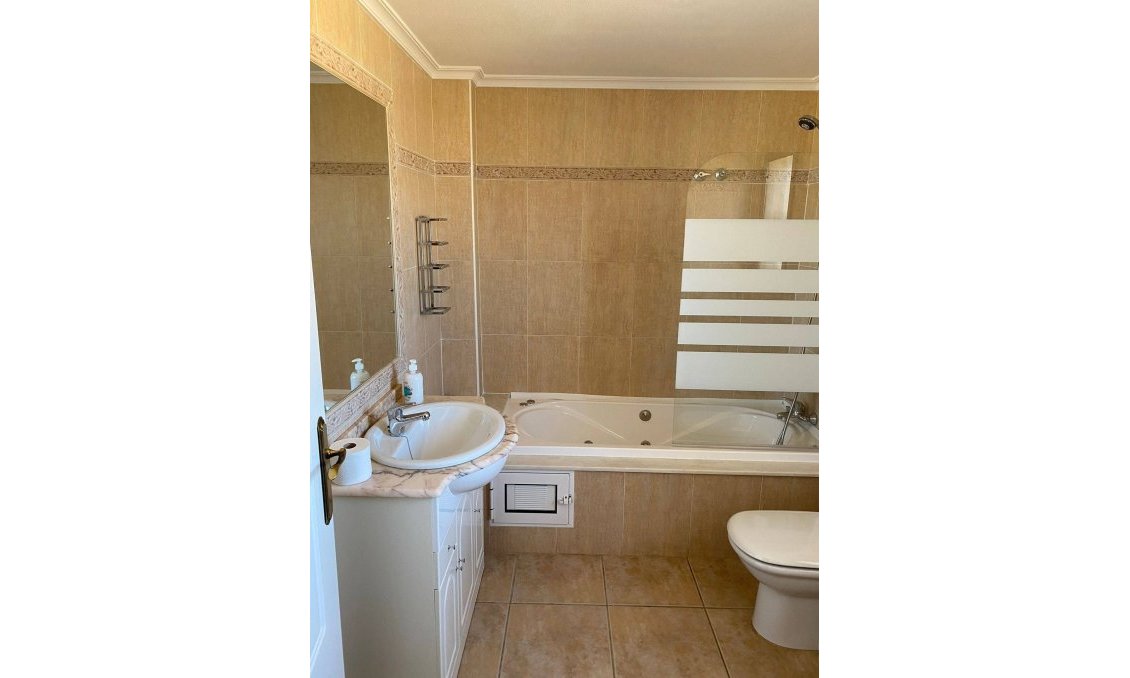 Segunda mano - Villa -
Orihuela Costa - Villamartín-las Filipinas