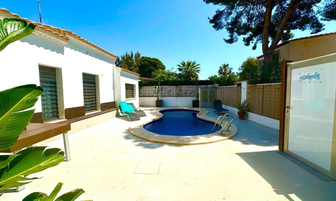 Segunda mano - Villa -
Orihuela Costa - Rocio Del Mar