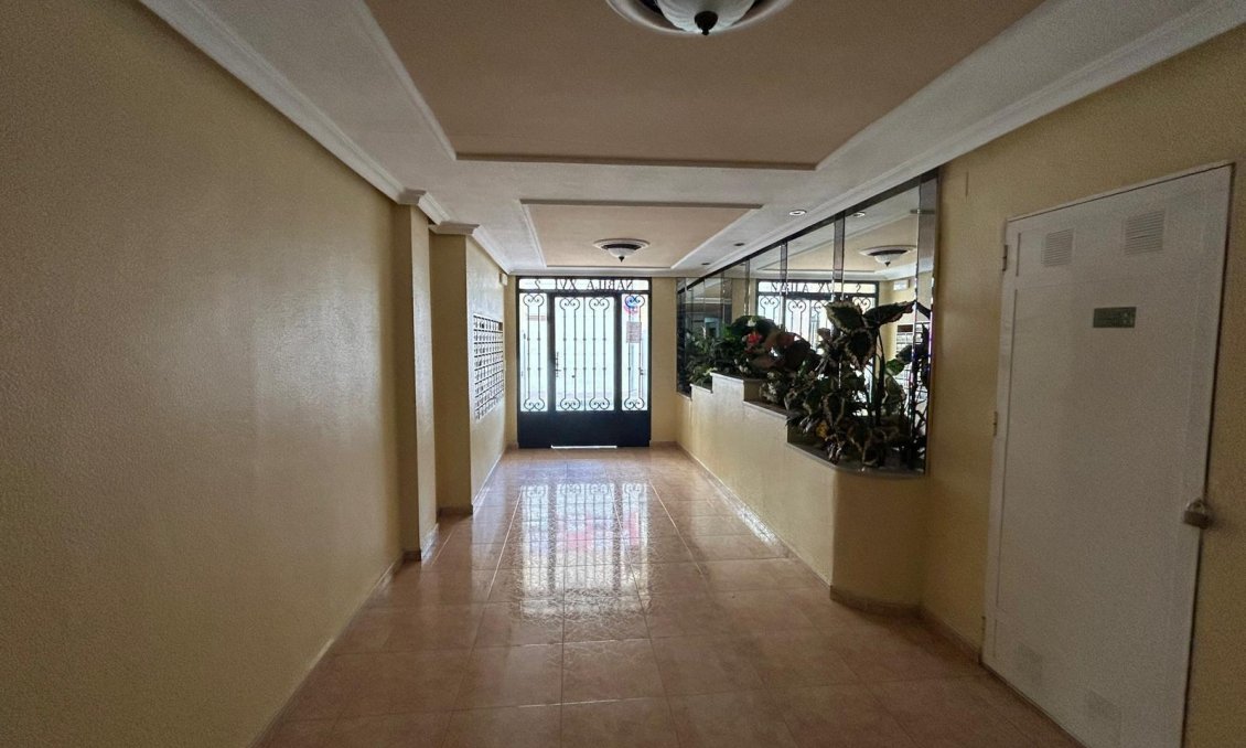 Revente - Attique -
Torrevieja