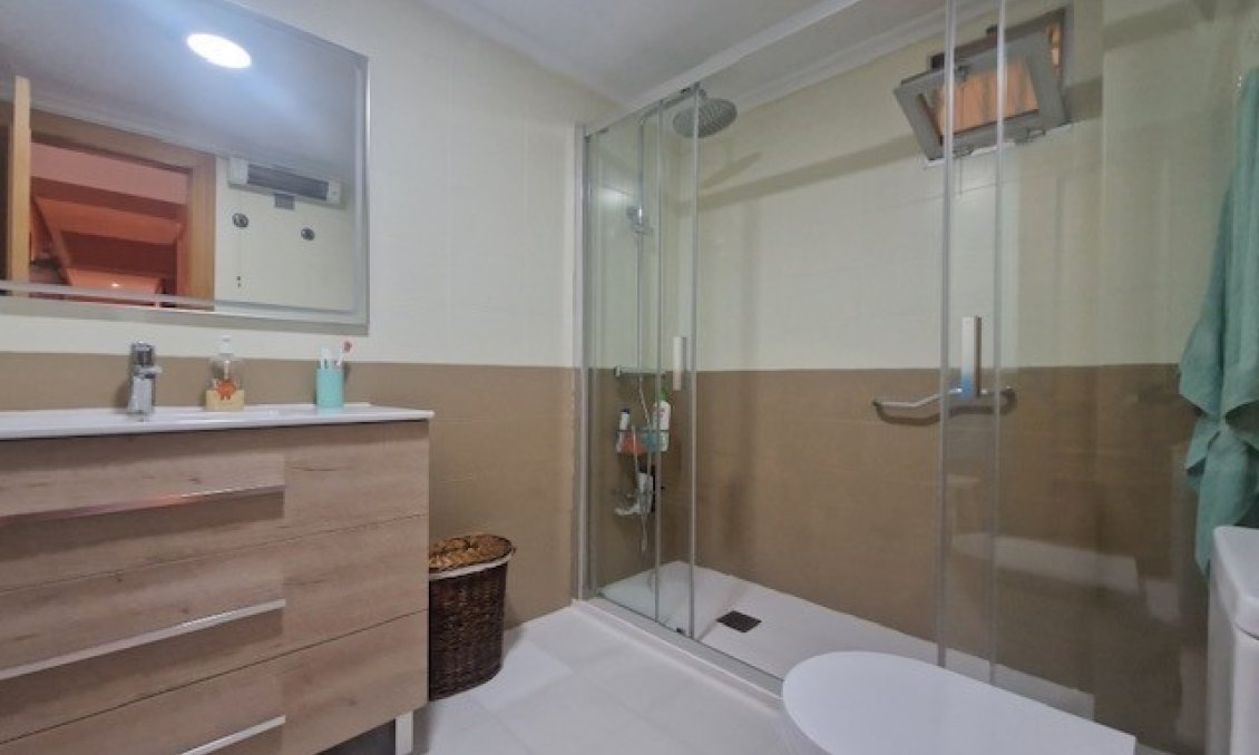 Segunda mano - Apartamento -
Benidorm - Costa Blanca