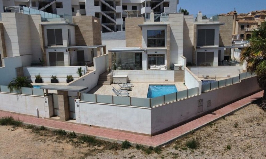 Segunda mano - Villa -
Orihuela Costa - Costa Blanca