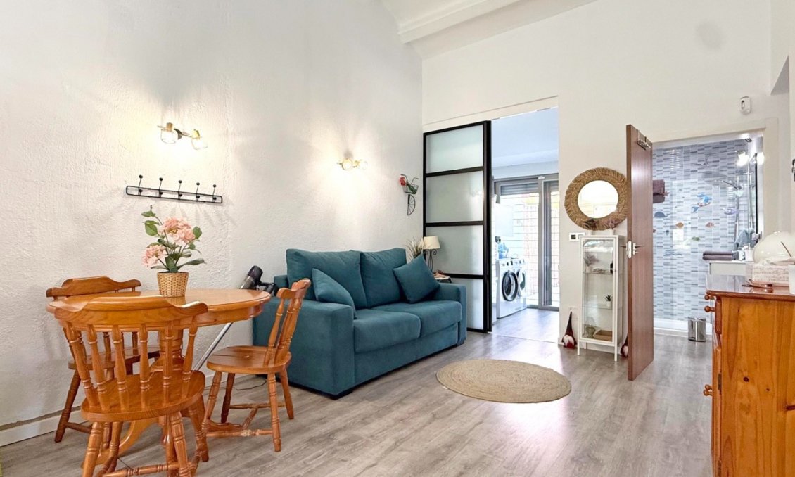 Wiederverkauf - Villa -
Orihuela Costa - Costa Blanca