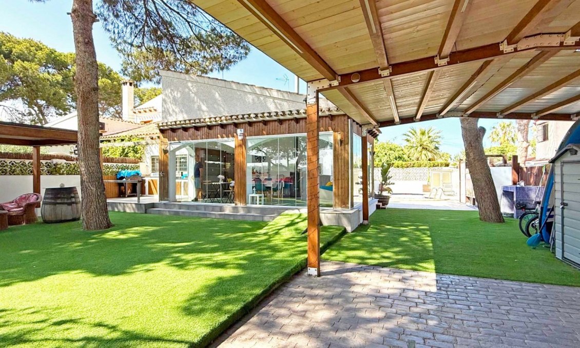 Wiederverkauf - Villa -
Orihuela Costa - Costa Blanca