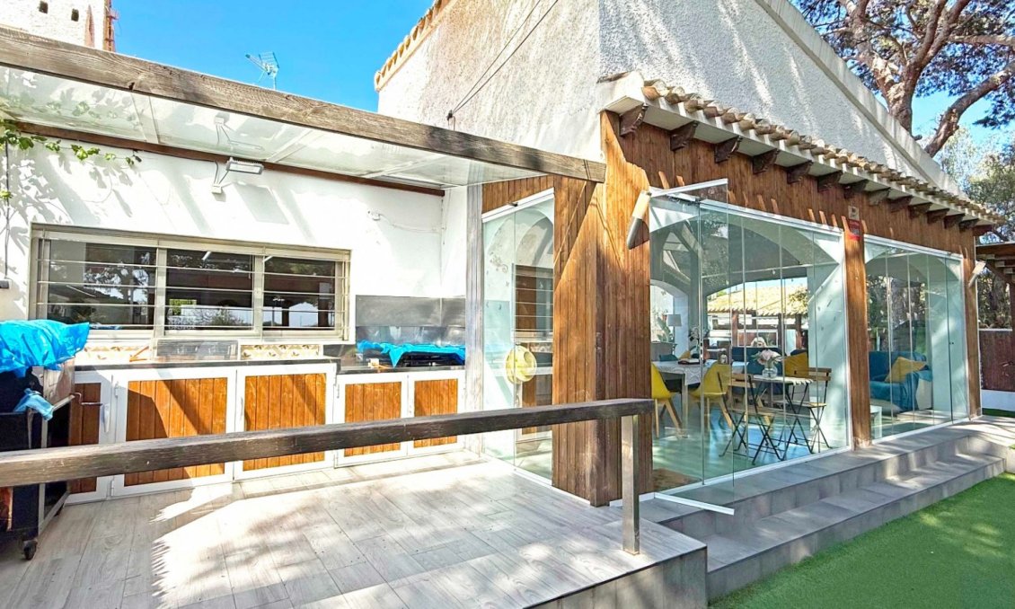 Wiederverkauf - Villa -
Orihuela Costa - Costa Blanca