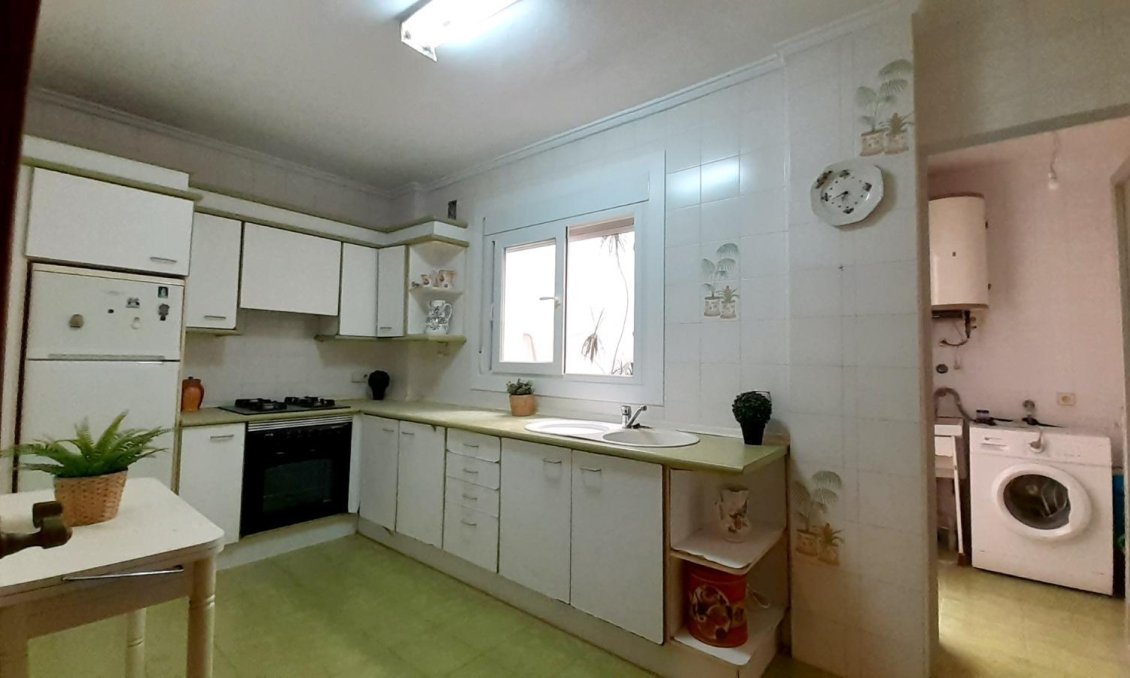 Wiederverkauf - Wohnung -
Torrevieja