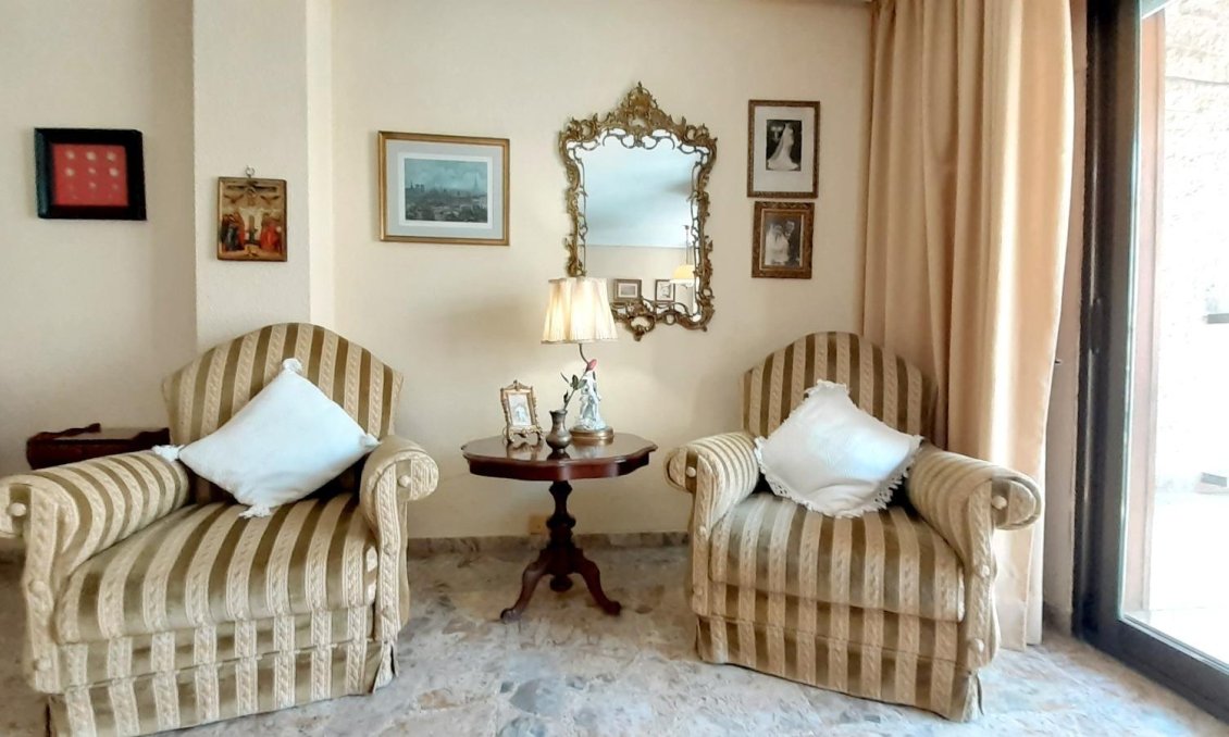 Wiederverkauf - Wohnung -
Torrevieja