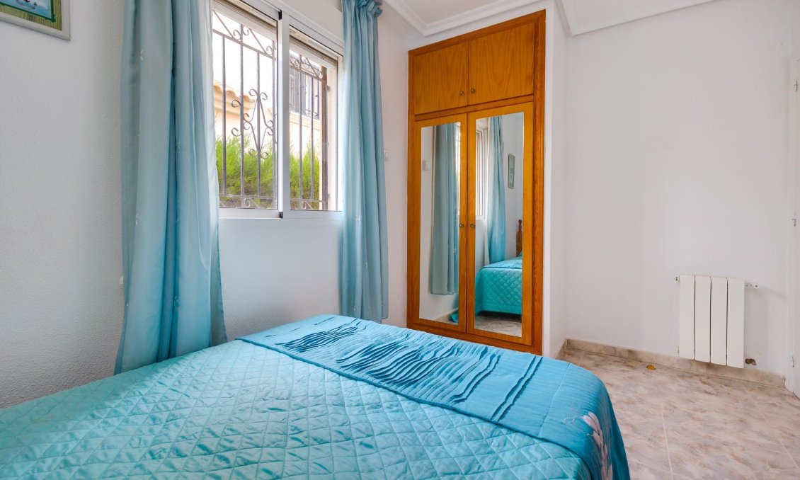 Segunda mano - Villa -
Orihuela Costa - Villamartín-las Filipinas