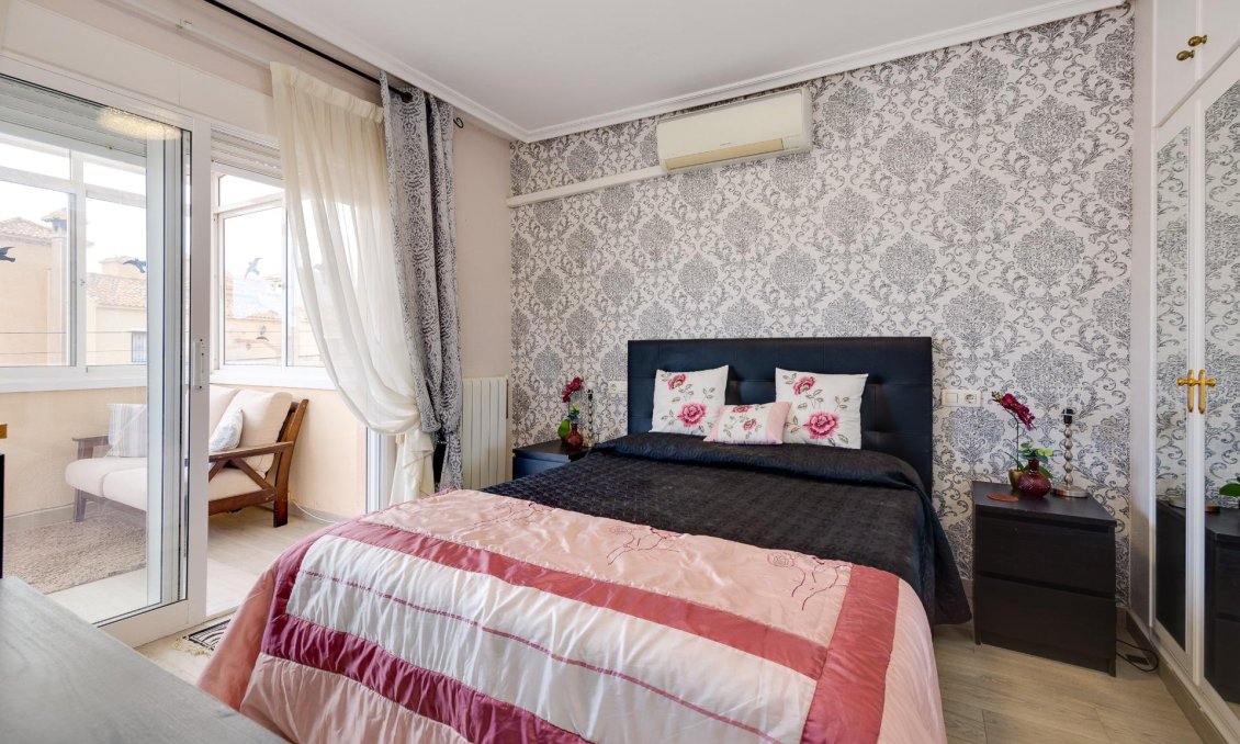 Segunda mano - Villa -
Orihuela Costa - Villamartín-las Filipinas