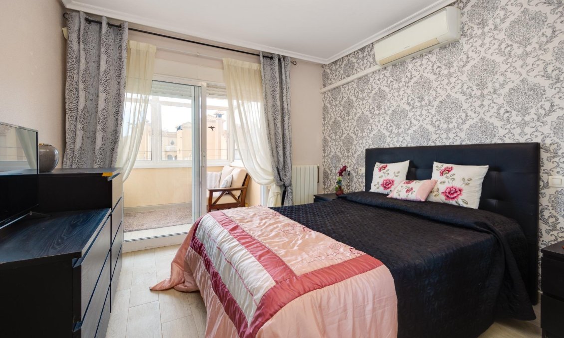 Segunda mano - Villa -
Orihuela Costa - Villamartín-las Filipinas