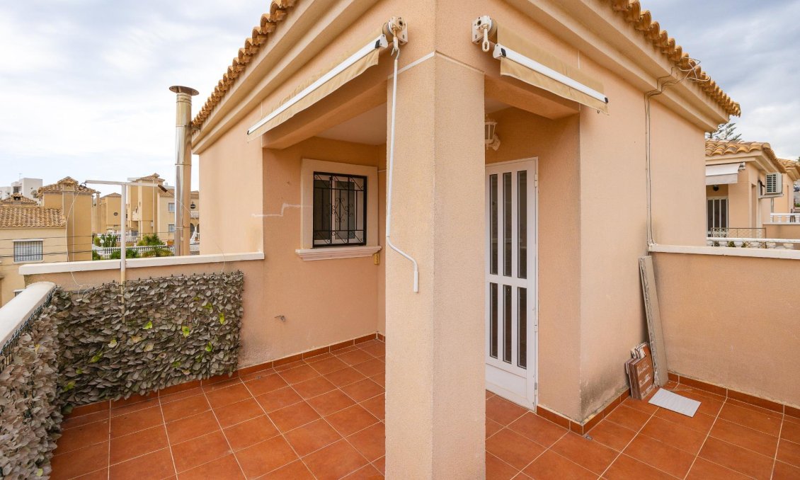 Segunda mano - Villa -
Orihuela Costa - Villamartín-las Filipinas