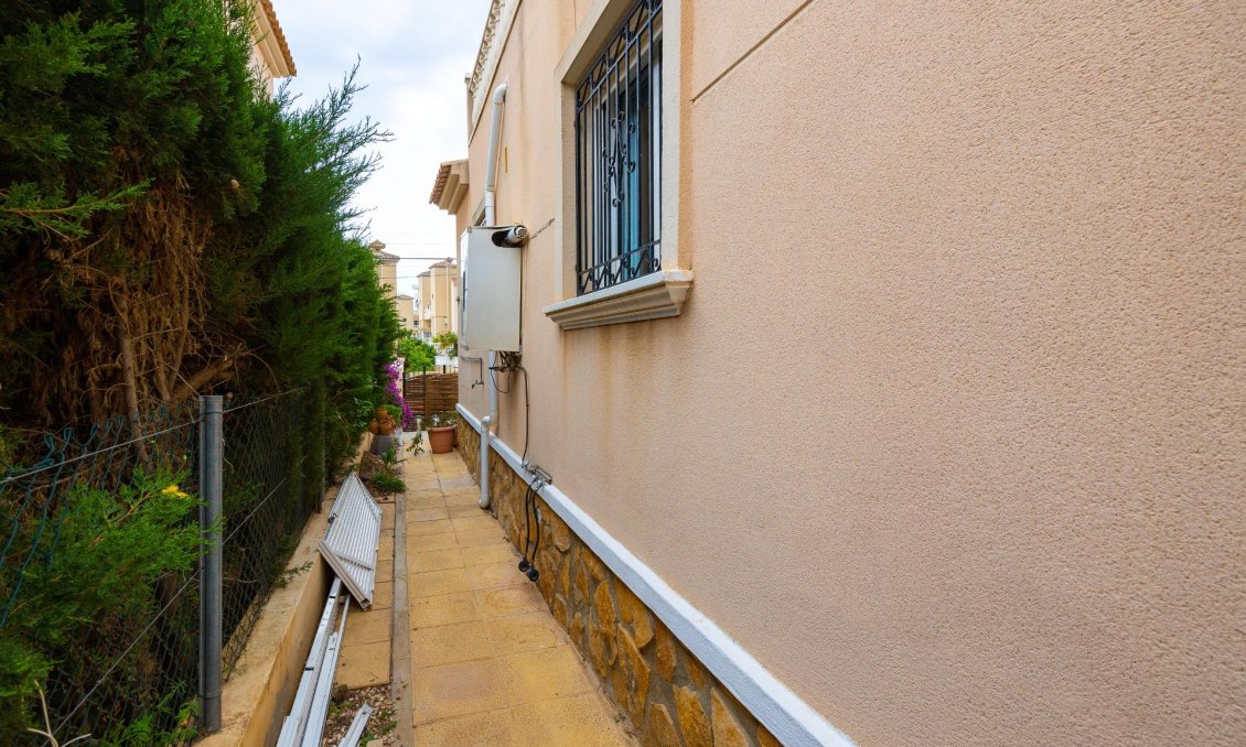 Segunda mano - Villa -
Orihuela Costa - Villamartín-las Filipinas