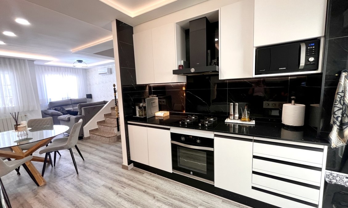 Segunda mano - Town House -
Villamartin - Costa Blanca