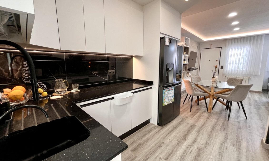 Segunda mano - Town House -
Villamartin - Costa Blanca