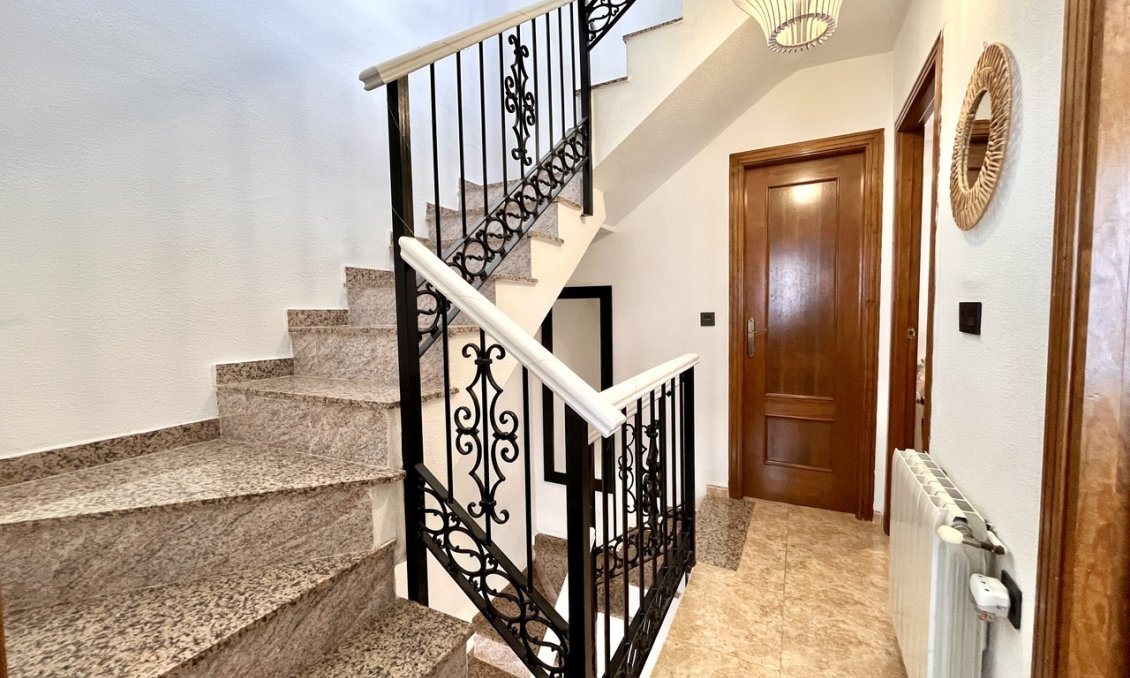 Segunda mano - Town House -
Villamartin - Costa Blanca