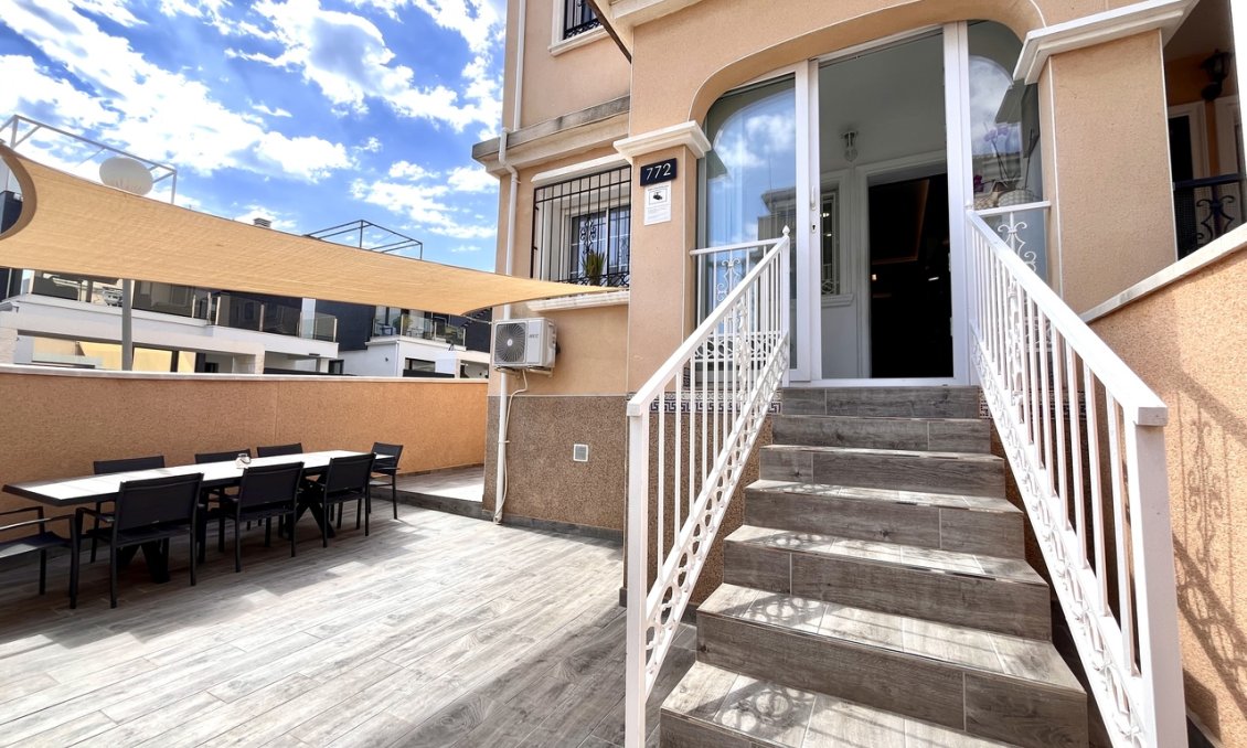 Segunda mano - Town House -
Villamartin - Costa Blanca