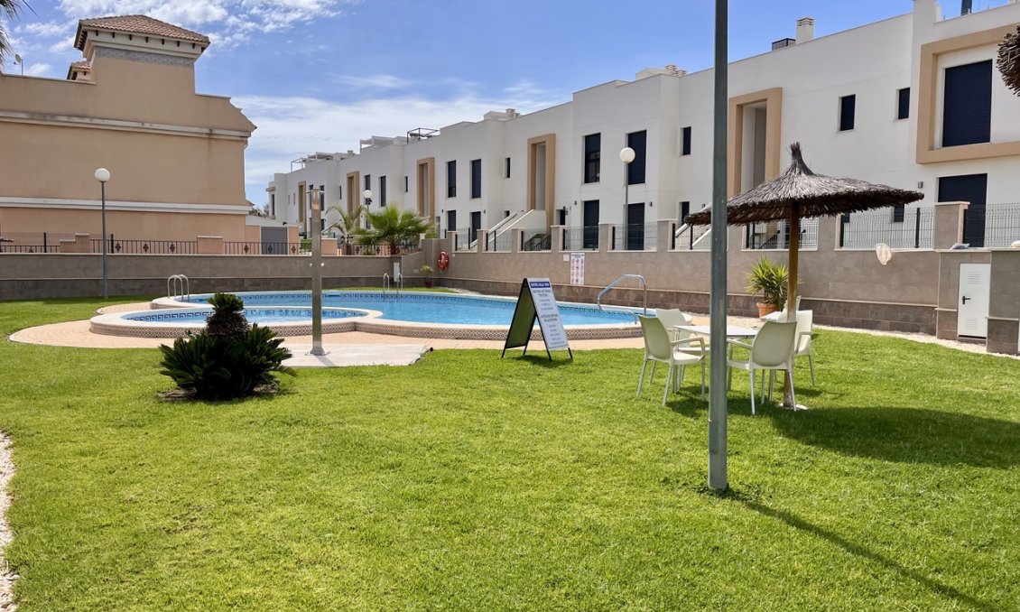 Segunda mano - Town House -
Villamartin - Costa Blanca