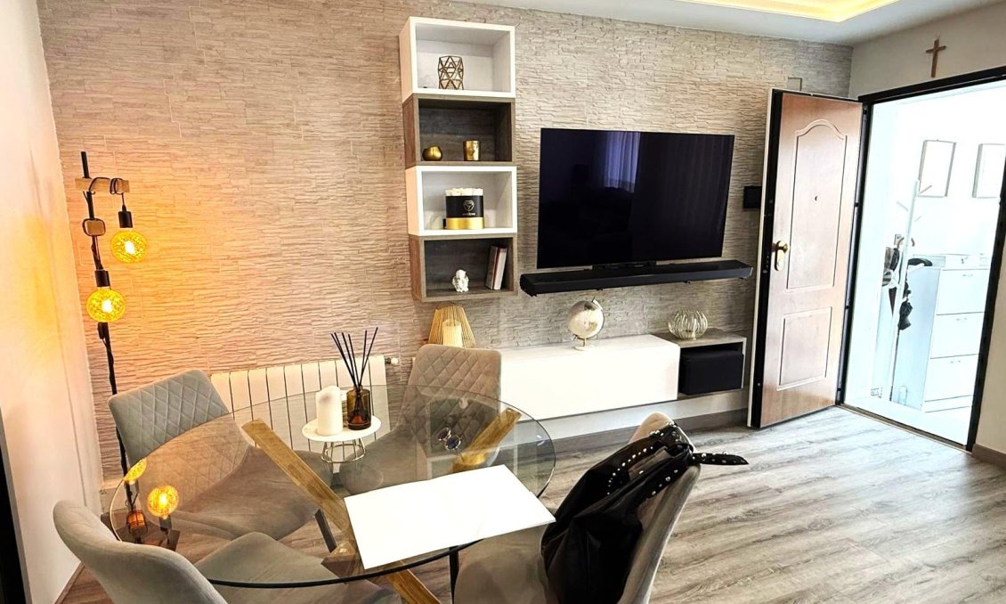 Használt Ingatlanok - Semi Detached -
Orihuela Costa - Villamartín