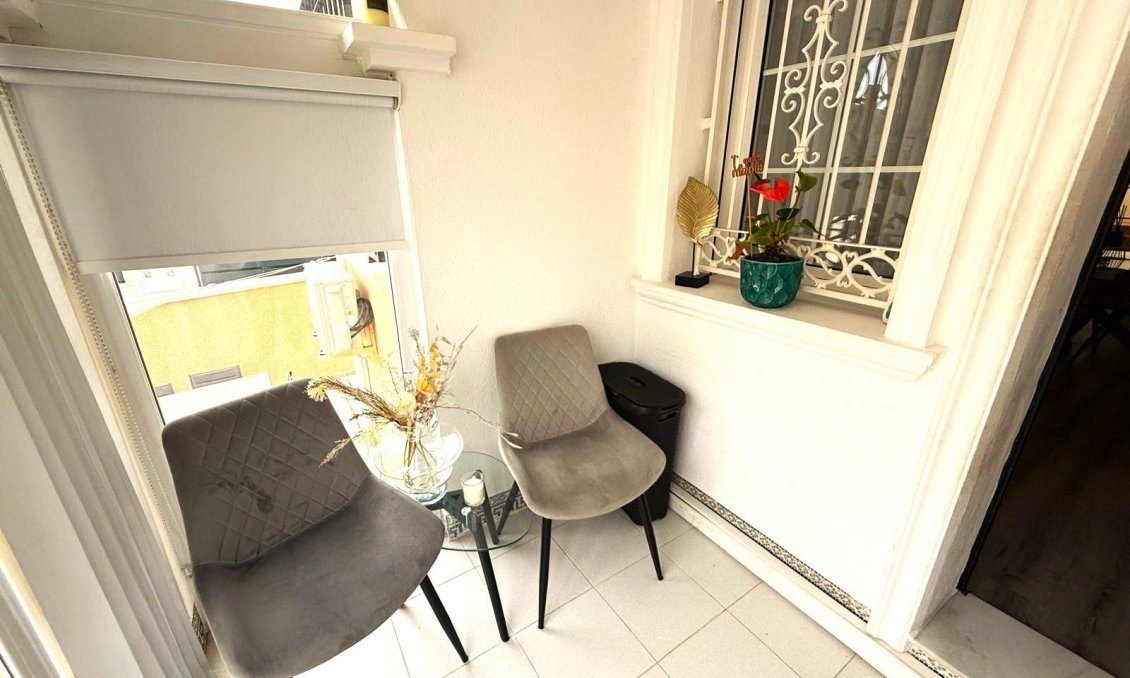 Használt Ingatlanok - Semi Detached -
Orihuela Costa - Villamartín