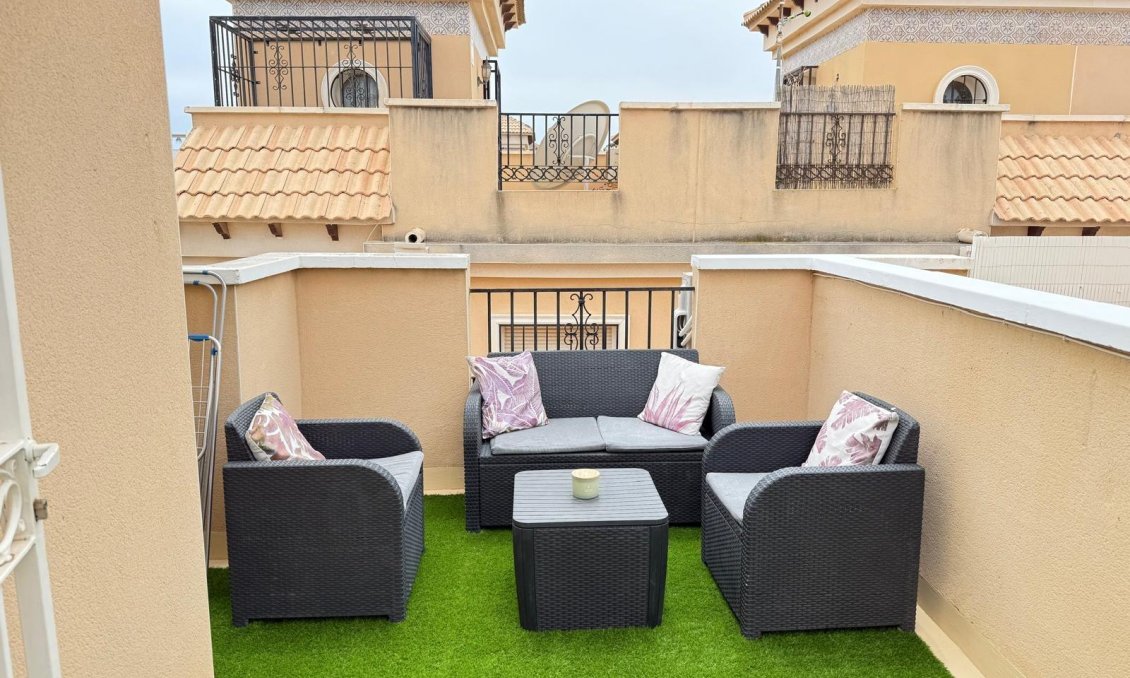 Használt Ingatlanok - Semi Detached -
Orihuela Costa - Villamartín