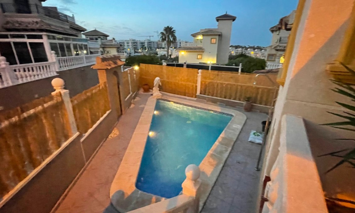 Segunda mano - Town House -
Orihuela Costa - Costa Blanca