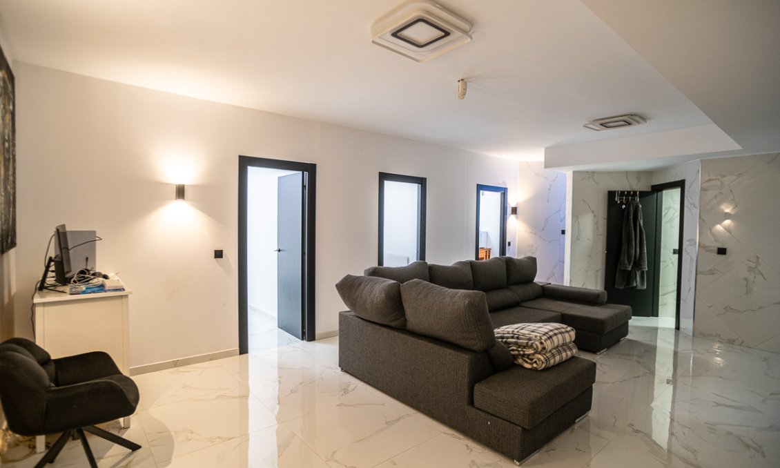 Segunda mano - Villa -
Algorfa - Inland