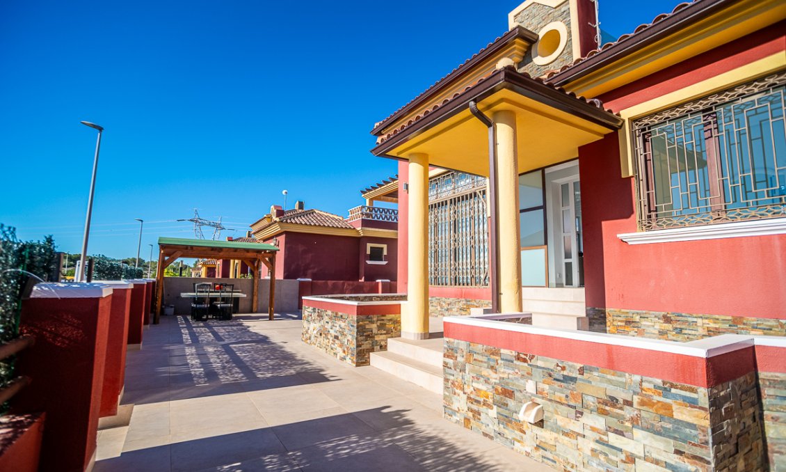 Segunda mano - Villa -
Algorfa - Inland