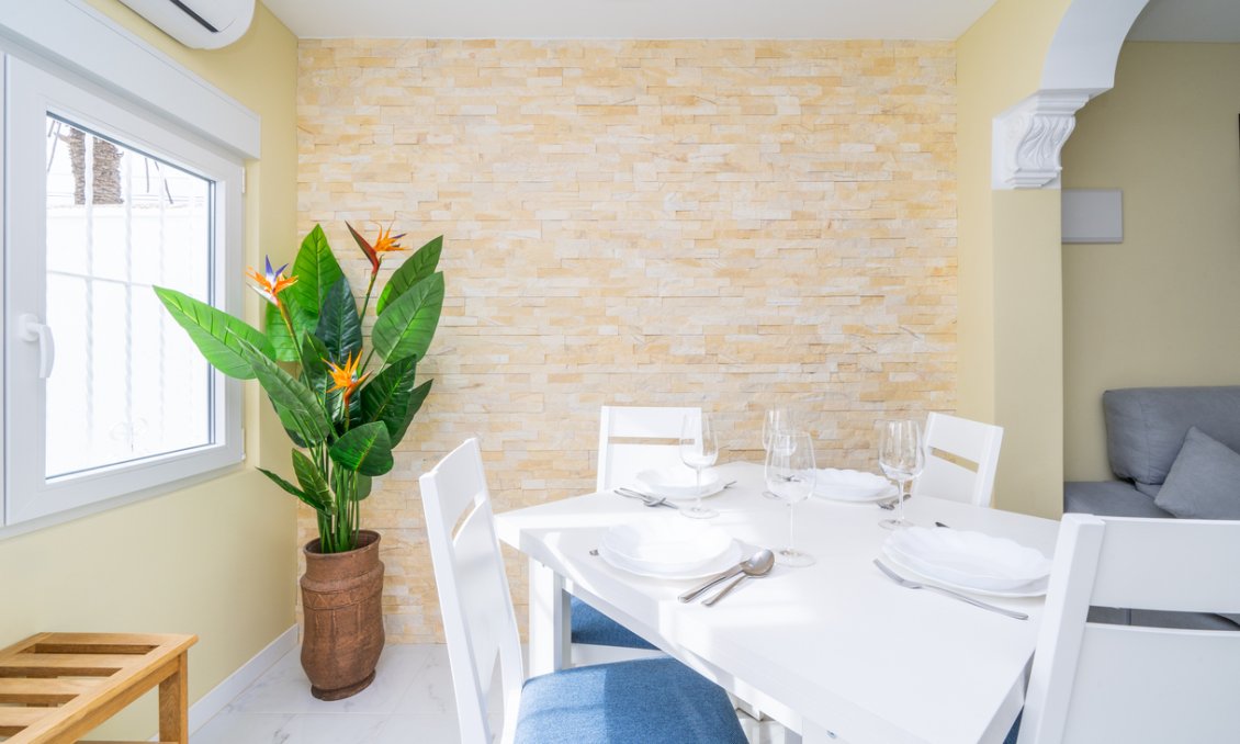 Segunda mano - Bungalow -
Torrevieja - Torretas