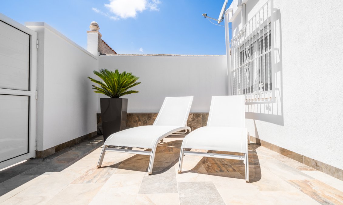 Segunda mano - Bungalow -
Torrevieja - Torretas