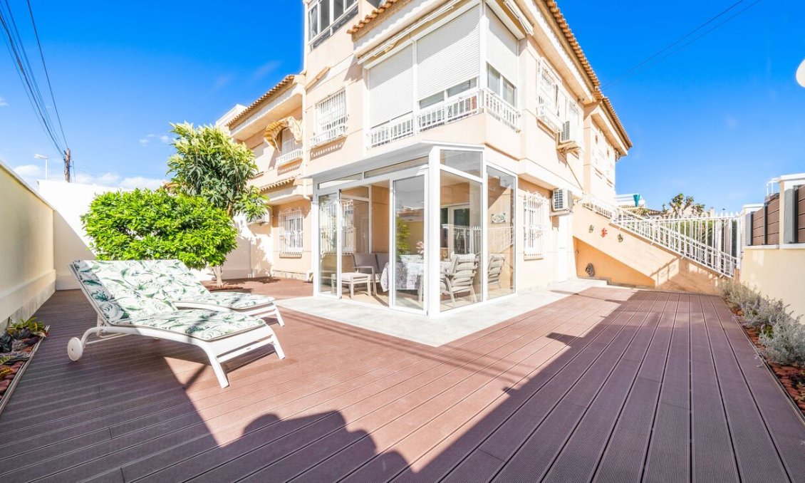 Wiederverkauf - Duplex -
Torrevieja - Costa Blanca