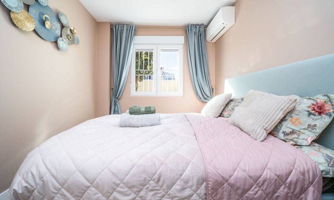 Wiederverkauf - Duplex -
Torrevieja - Costa Blanca