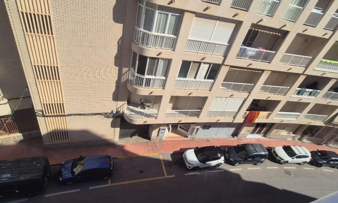 Segunda mano - Apartamento -
Torrevieja - Playa de los Locos
