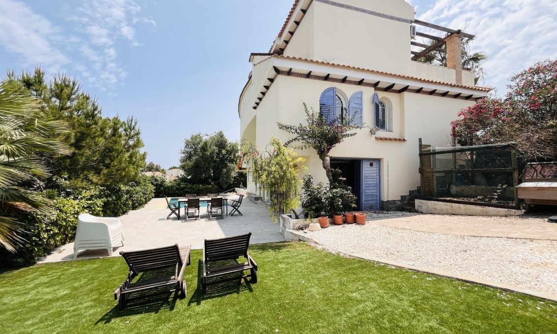Wiederverkauf - Villa -
La Zenia - Costa Blanca