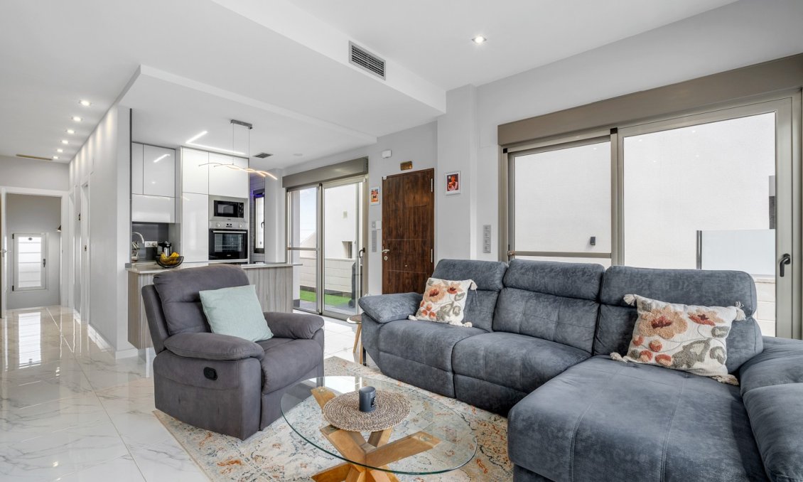 Segunda mano - Villa -
Orihuela Costa - Costa Blanca