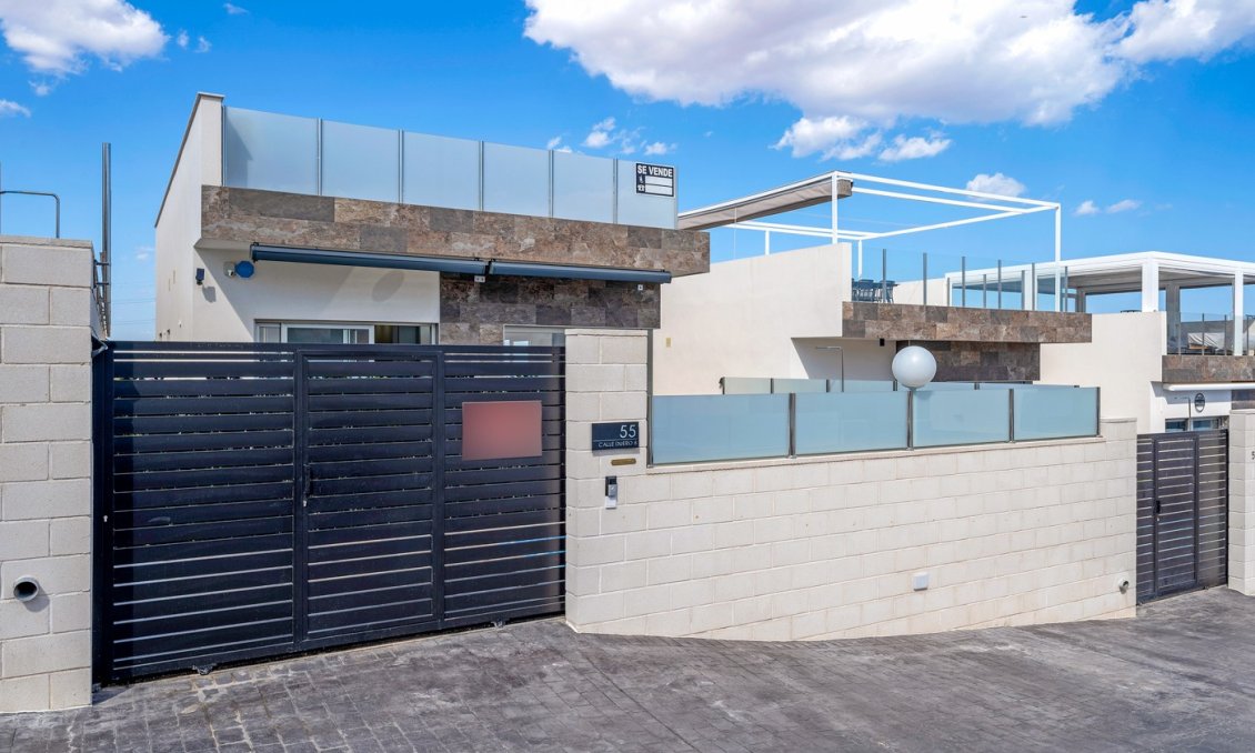 Segunda mano - Villa -
Orihuela Costa - Costa Blanca