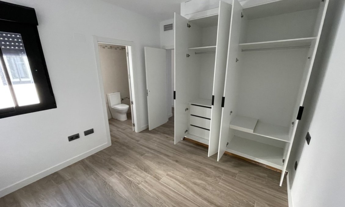 Wiederverkauf - Wohnung -
Algorfa - Inland