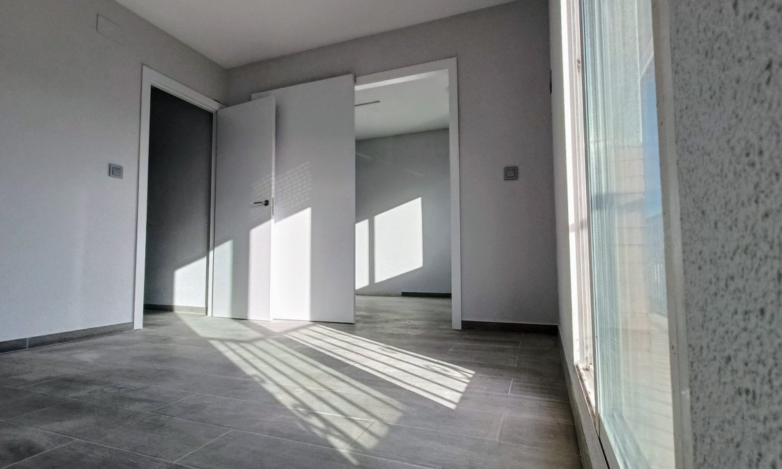 Segunda mano - Town House -
La Romana - Inland