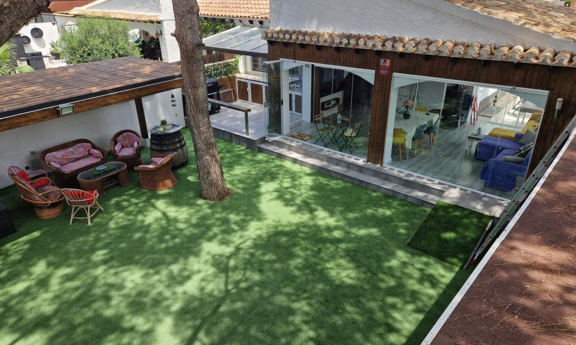 Segunda mano - Villa -
Orihuela Costa - Punta Prima