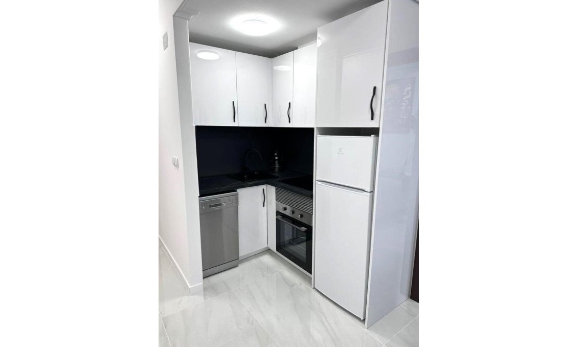 Revente - Appartement -
Torrevieja - Playa del Cura