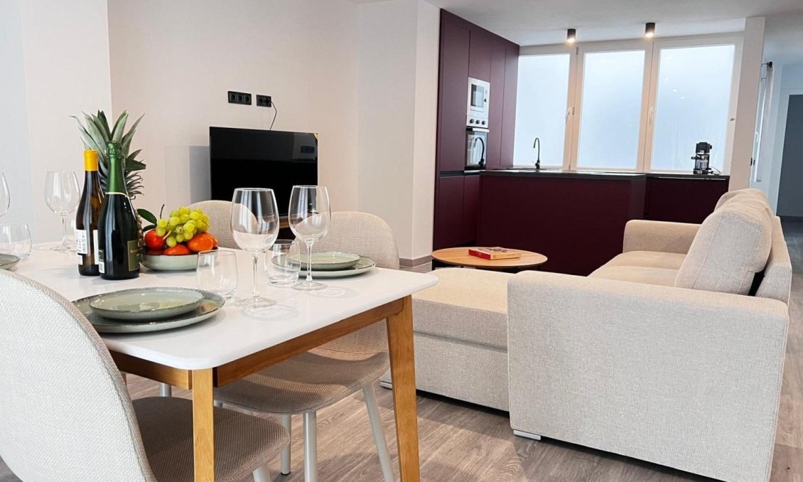Segunda mano - Apartamento -
Torrevieja - Estacion De Autobuses