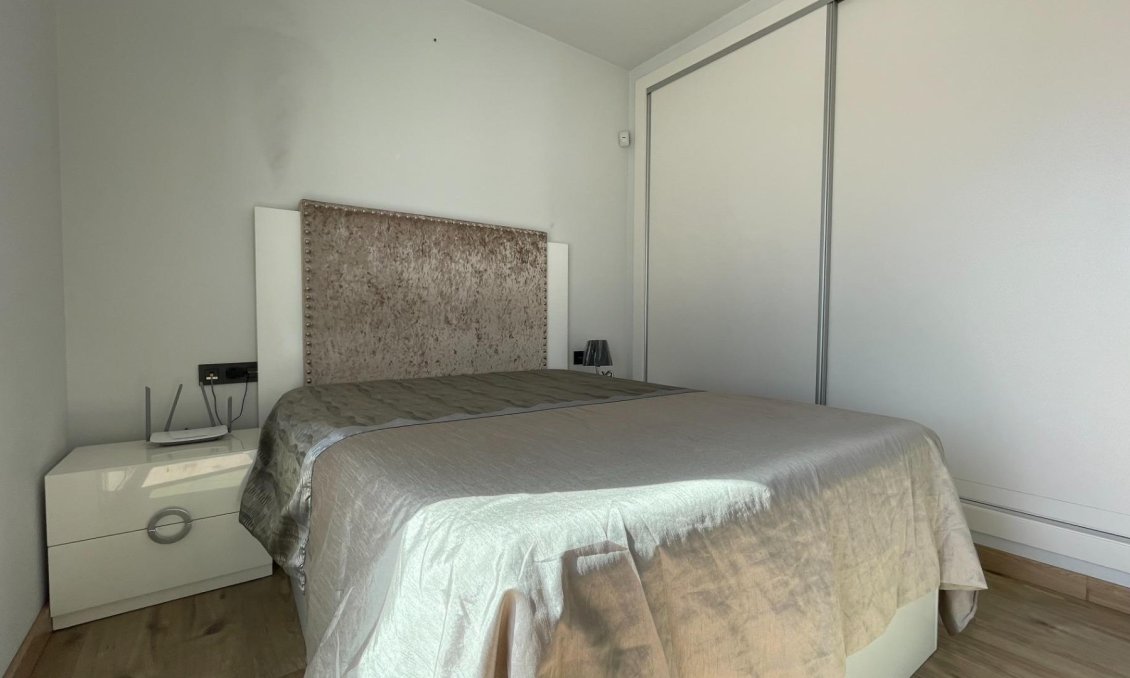 Wiederverkauf - Villa -
Orihuela Costa - Lomas de Cabo Roig