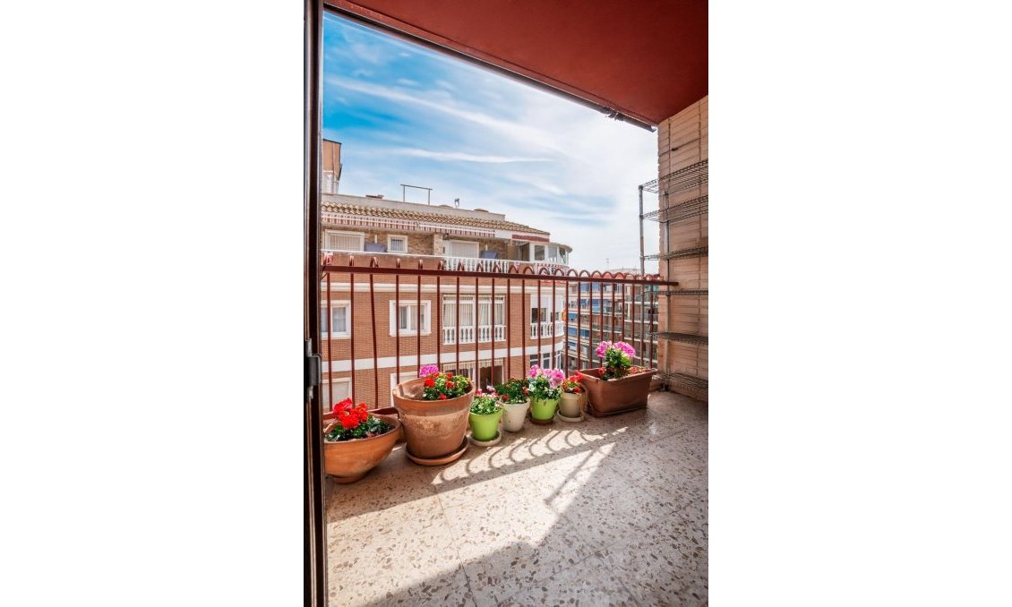 Wiederverkauf - Wohnung -
Torrevieja - Acequion