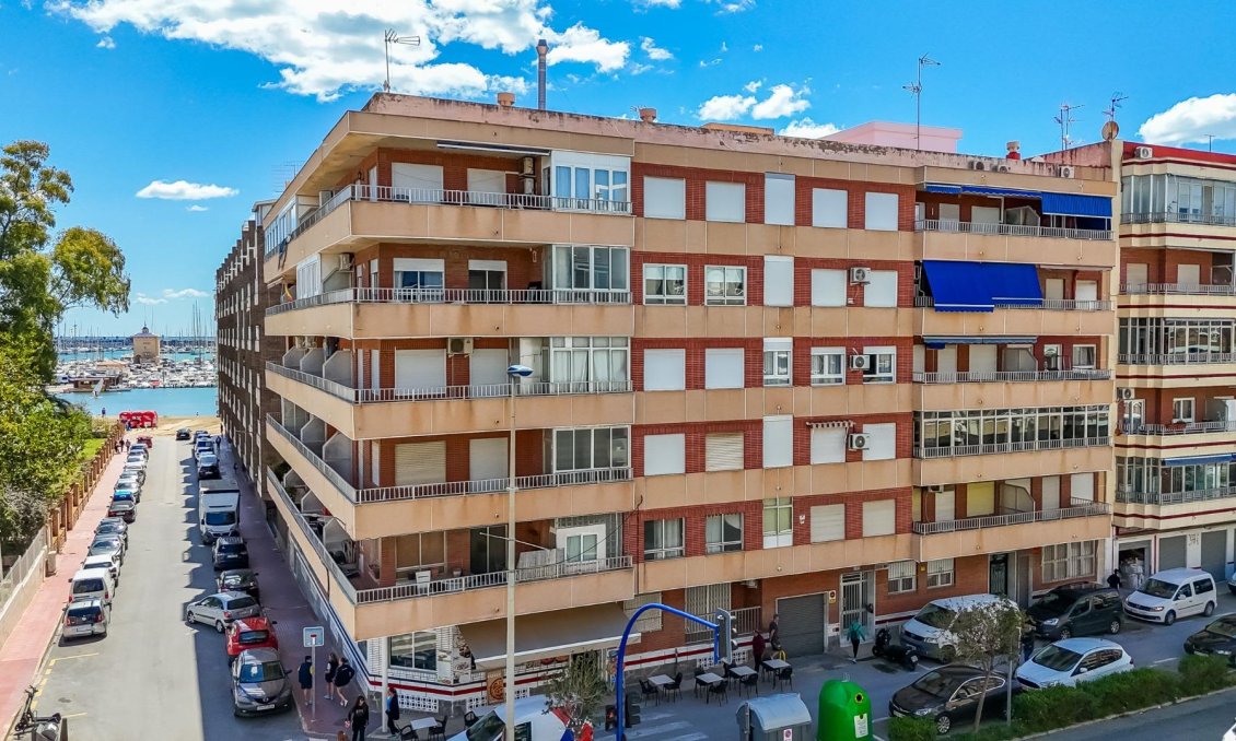 Segunda mano - Apartamento -
Torrevieja - Acequion
