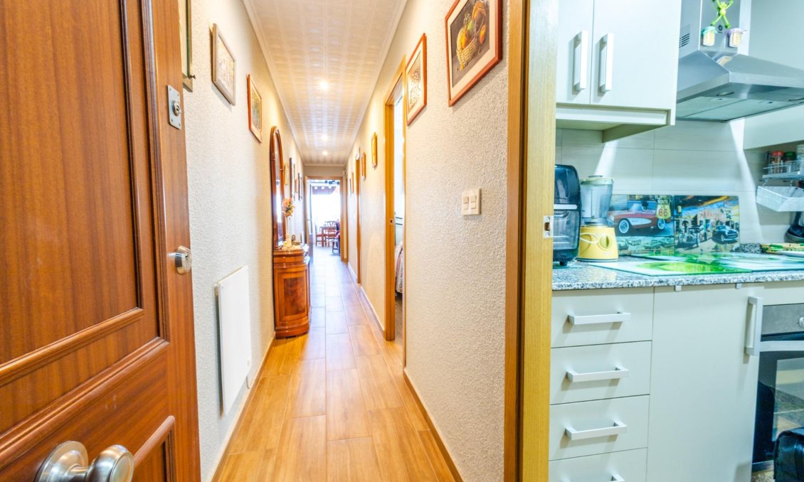Segunda mano - Apartamento -
Torrevieja - Acequion