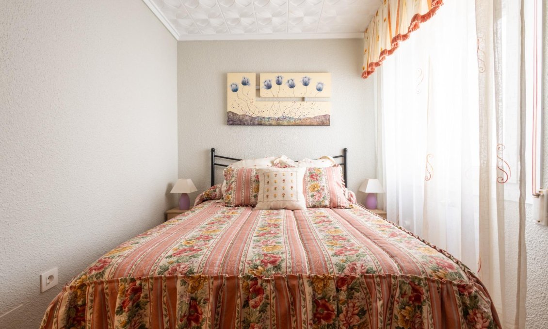 Segunda mano - Apartamento -
Torrevieja - Acequion