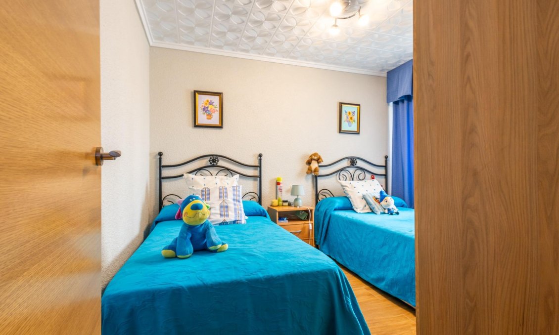 Segunda mano - Apartamento -
Torrevieja - Acequion