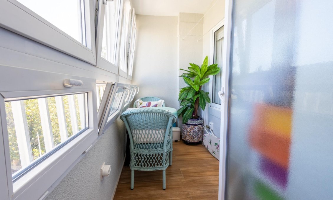 Segunda mano - Apartamento -
Torrevieja - Acequion