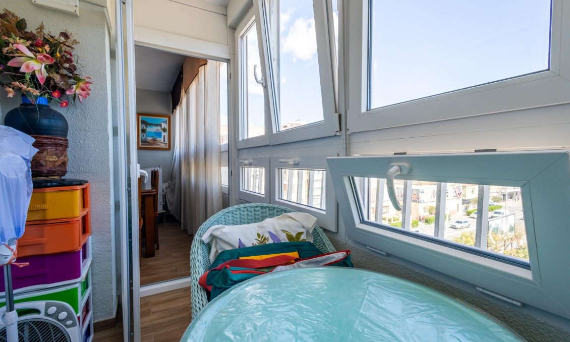Segunda mano - Apartamento -
Torrevieja - Acequion