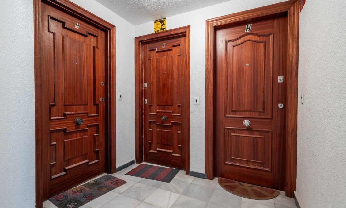 Wiederverkauf - Wohnung -
Torrevieja - Acequion